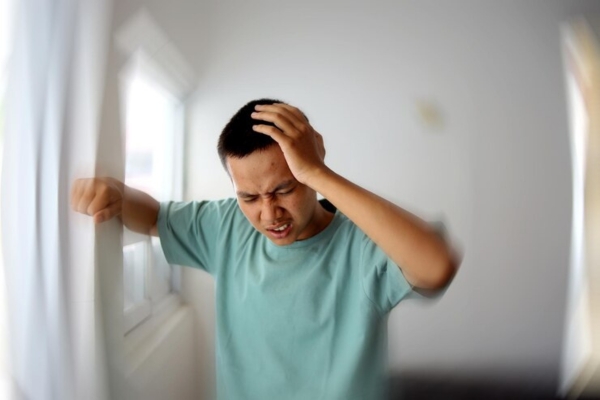 Vertigo Specialist in Thane Trusted Vertigo Specialist in Thane - Dr. Deepak Aiwale